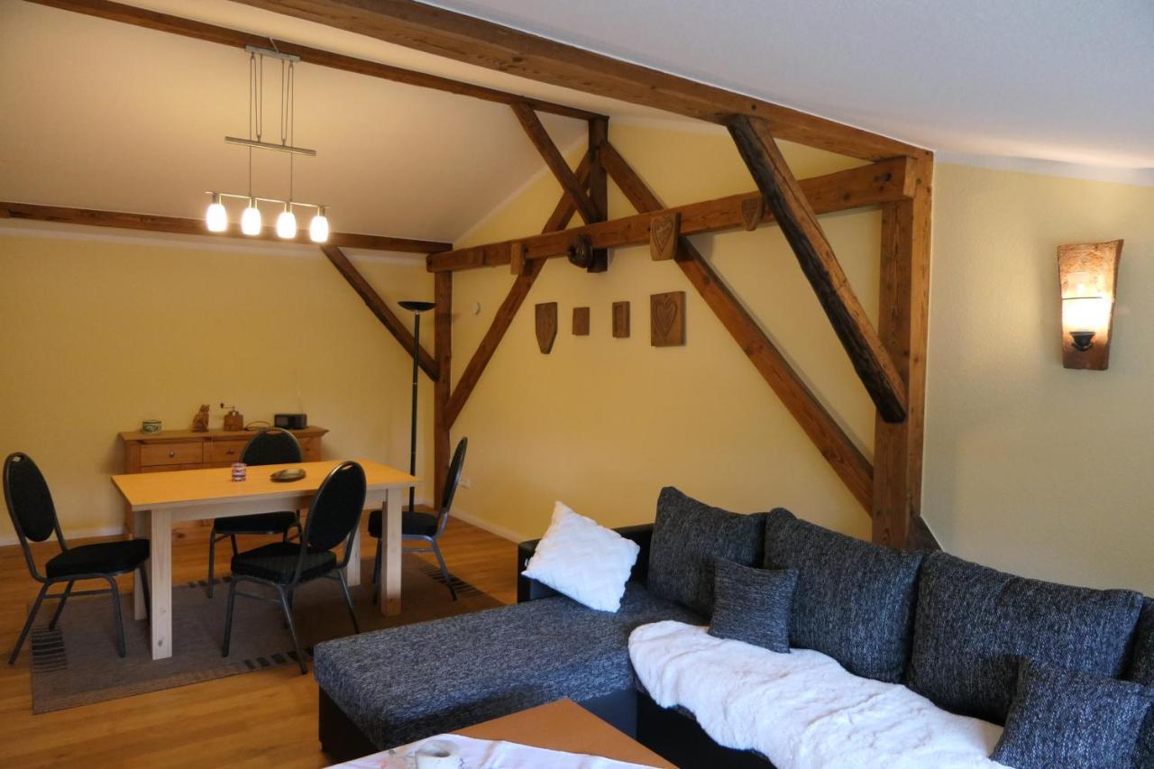 Ferienwohnung Weideglueck Osten المظهر الخارجي الصورة
